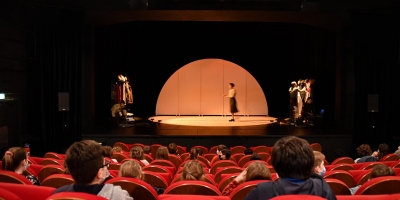 "Laïka" :  par Xirrikituela teatre au théâtre Boris-Vian, Spectacle scolaire